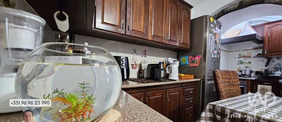 Casa / moradia T2 em Água de Pau de 137 m²