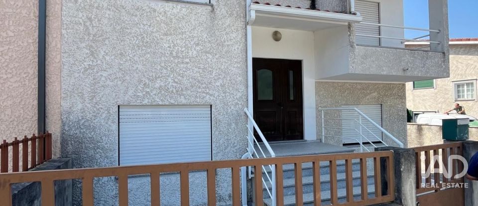 Casa / moradia T4 em Belinho e Mar de 171 m²