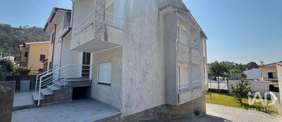 Casa / moradia T4 em Belinho e Mar de 171 m²