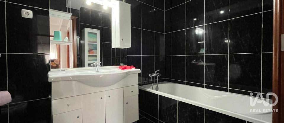 Casa / moradia T4 em Belinho e Mar de 171 m²