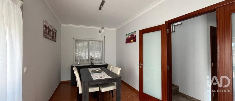 Casa / moradia T4 em Belinho e Mar de 171 m²