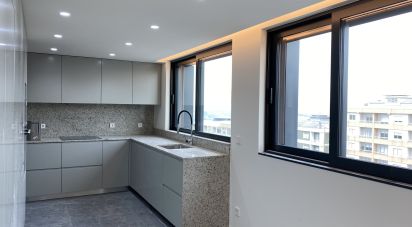 Apartment T3 in Mafamude e Vilar do Paraíso of 155 m²