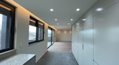 Apartment T3 in Mafamude e Vilar do Paraíso of 155 m²