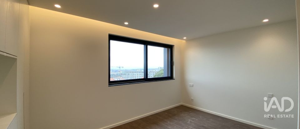 Apartamento T3 em Mafamude e Vilar do Paraíso de 155 m²