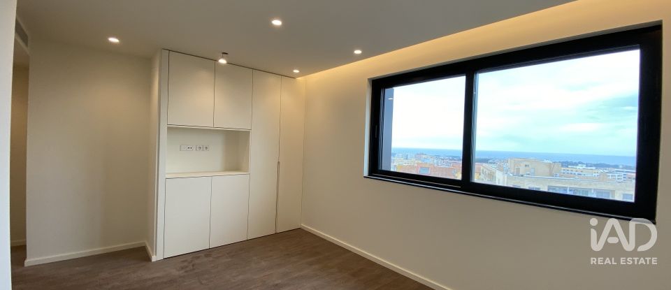Apartamento T3 em Mafamude e Vilar do Paraíso de 155 m²