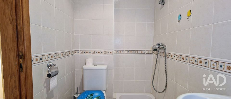 Apartamento T3 em Quelfes de 145 m²