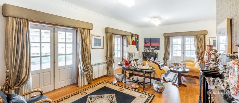 Moradia T3 em Rio Meão de 420 m²