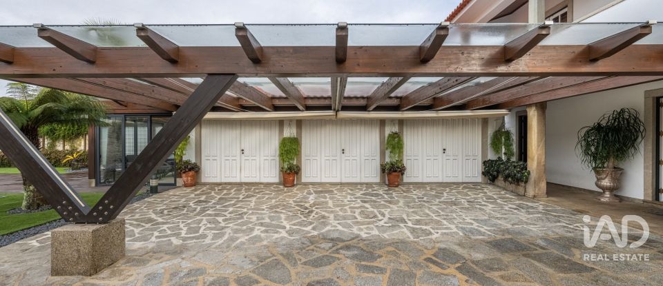 Moradia T3 em Rio Meão de 420 m²