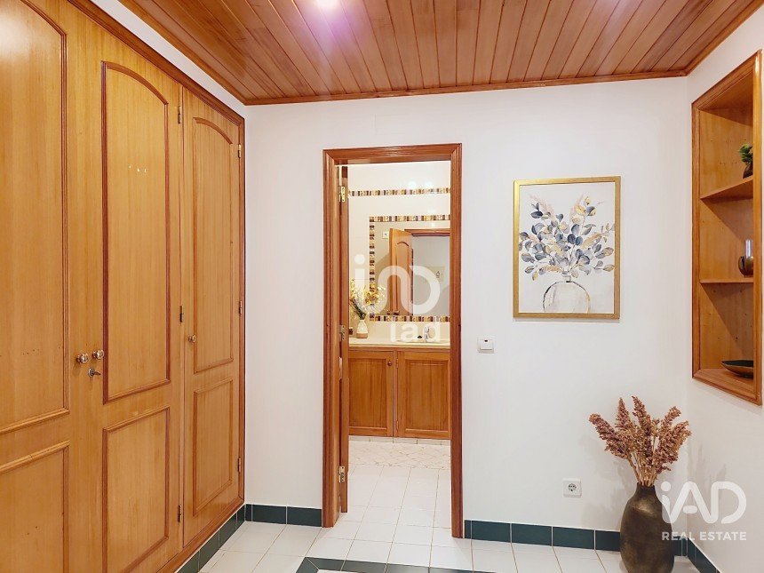 Apartamento T1 em Guia de 84 m²