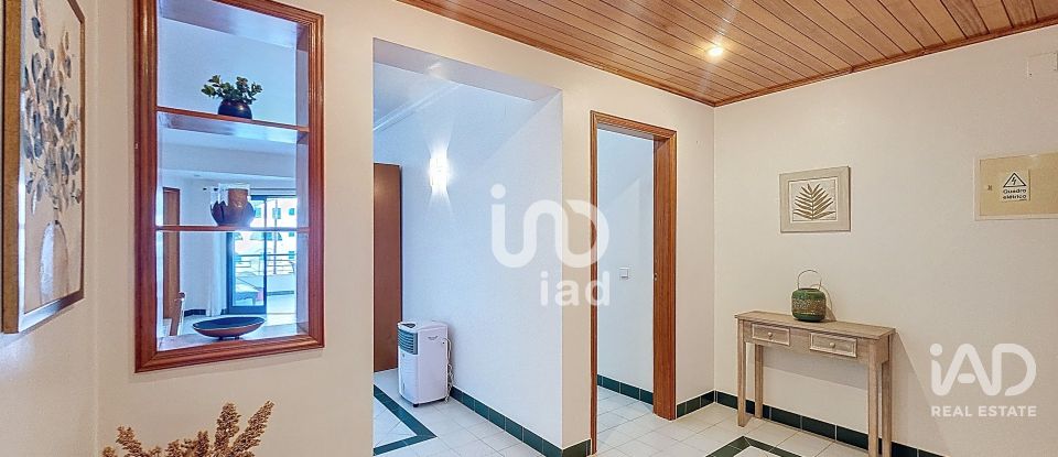 Apartamento T1 em Guia de 84 m²