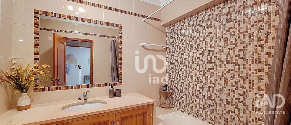 Apartamento T1 em Guia de 84 m²