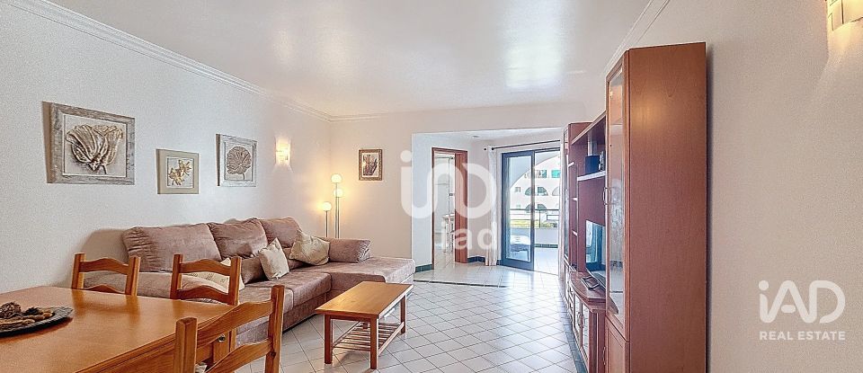 Apartamento T1 em Guia de 84 m²