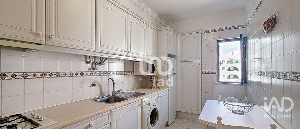 Apartamento T1 em Guia de 84 m²