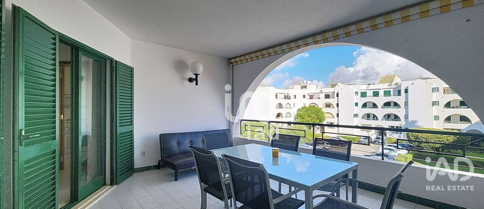 Apartamento T1 em Guia de 84 m²