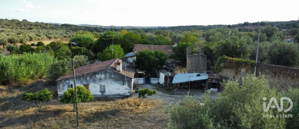 Quinta T2 em Sé e São Lourenço de 80 m²