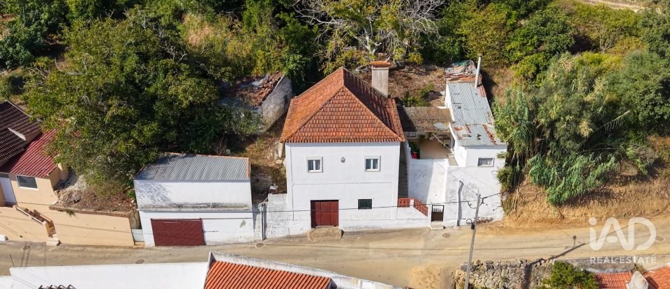 Moradia T2 em Aldeia Galega da Merceana e Aldeia Gavinha de 85 m²