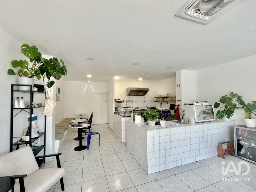 Boutique/Local commercial à São Gonçalo De Lagos de 92 m²