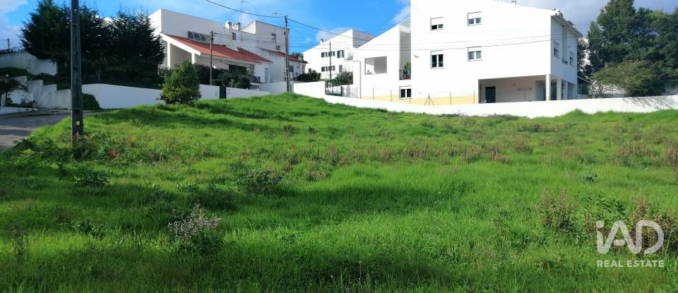Terreno em Leiria, Pousos, Barreira e Cortes de 612 m²