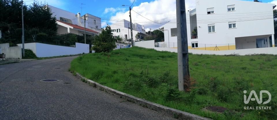 Terreno em Leiria, Pousos, Barreira e Cortes de 612 m²