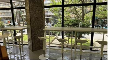 Boutique/Local commercial à Faro (Sé e São Pedro) de 525 m²