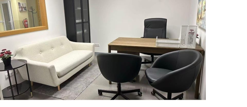 Boutique/Local commercial à Faro (Sé e São Pedro) de 525 m²