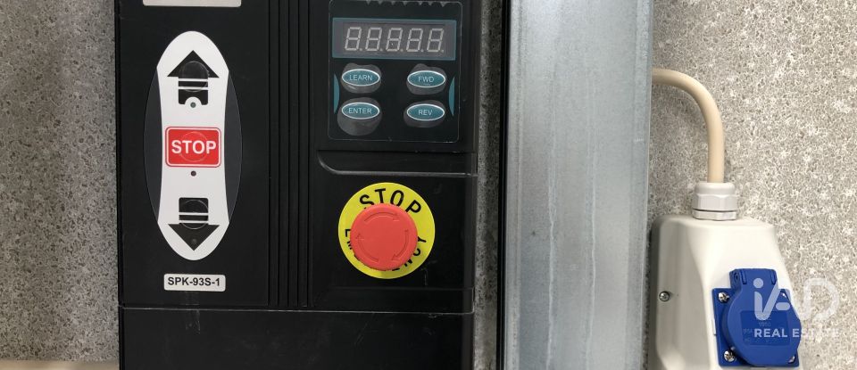 Surface diverse à Matas e Cercal de 1 052 m²