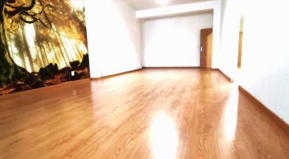 Boutique/Local commercial à Baguim do Monte (Rio Tinto) de 136 m²