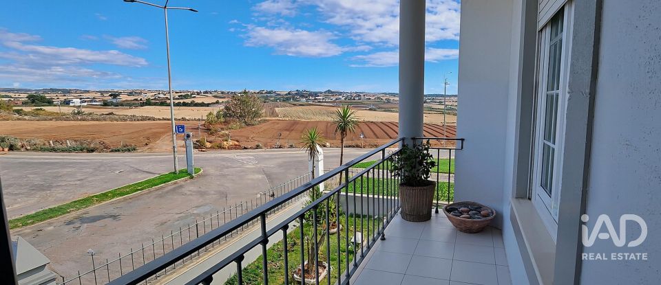 Apartamento T2 em Lourinhã e Atalaia de 120 m²