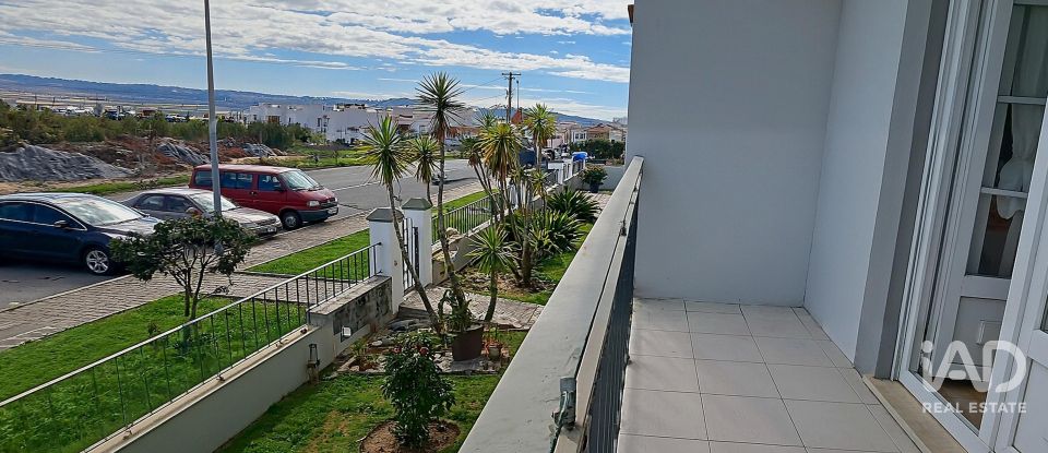 Apartamento T2 em Lourinhã e Atalaia de 120 m²