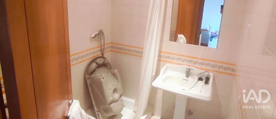 Moradia T3 em Candemil e Gondar de 325 m²