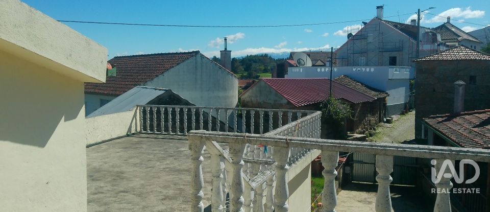 Maison T6 à Travanca de Lagos de 281 m²