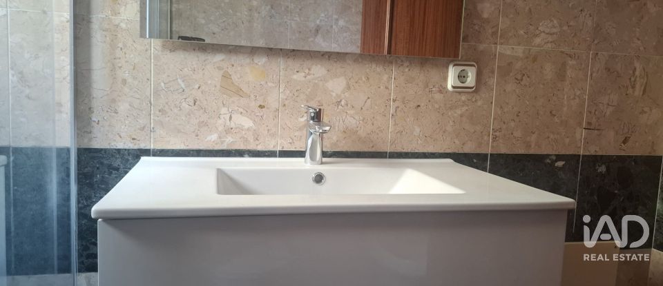 Appartement T3 à Carcavelos e Parede de 131 m²