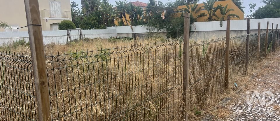 Moradia T3 em Sesimbra (Castelo) de 178 m²