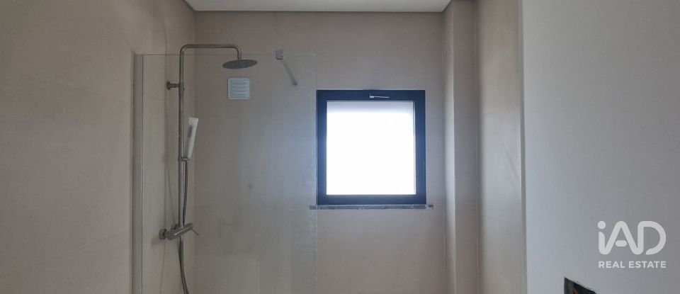 Moradia T3 em Sesimbra (Castelo) de 178 m²