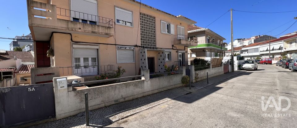 Apartamento T2 em Almada, Cova da Piedade, Pragal e Cacilhas de 66 m²
