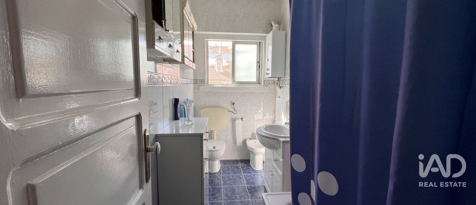 Apartamento T2 em Almada, Cova da Piedade, Pragal e Cacilhas de 66 m²