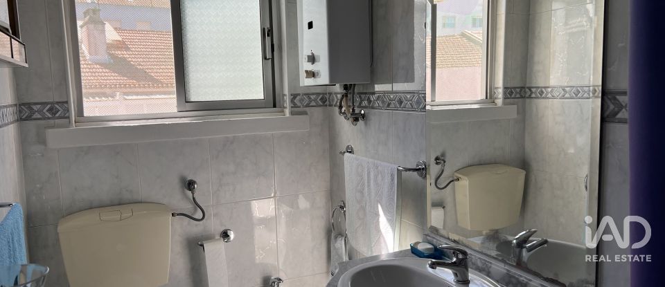 Apartamento T2 em Almada, Cova da Piedade, Pragal e Cacilhas de 66 m²