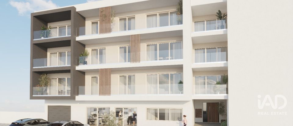 Apartamento T2 em Cadaval e Pêro Moniz de 99 m²