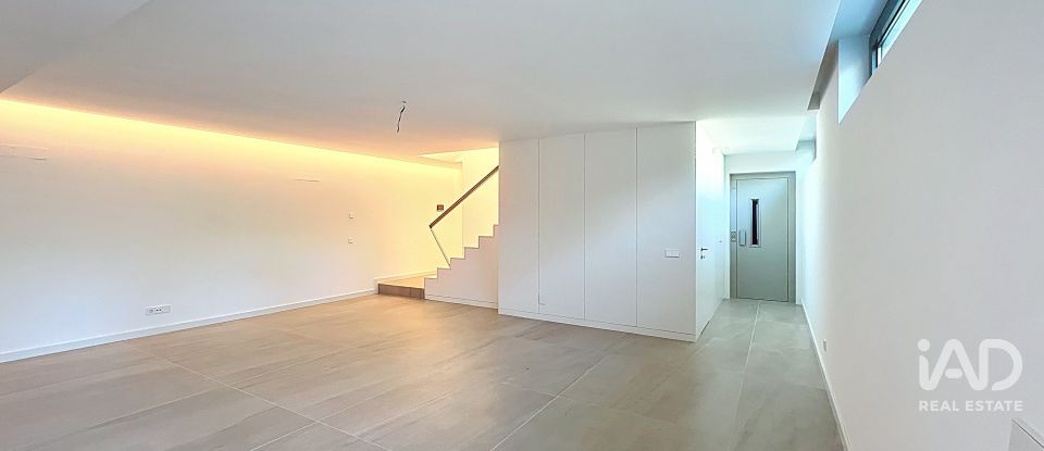 Maison T3 à Ramalde de 226 m²