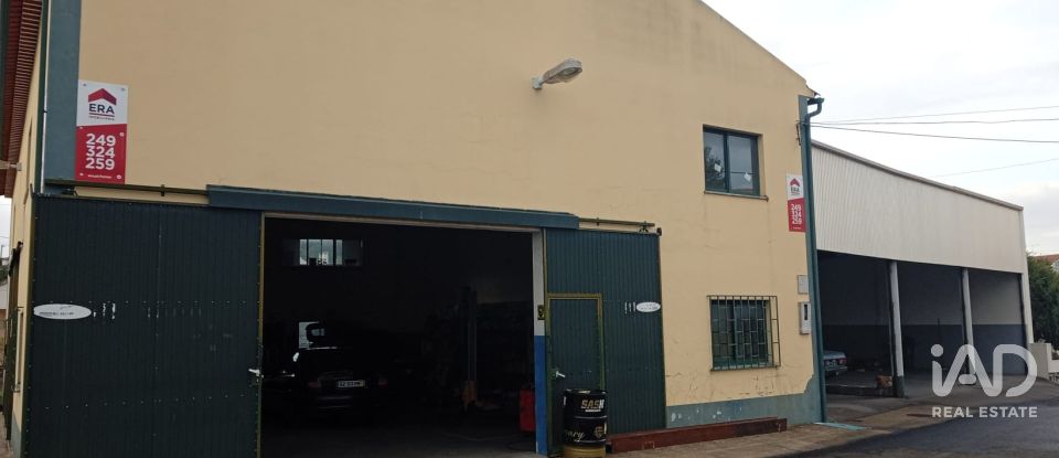 Shop / premises commercial in Asseiceira of 600 m²