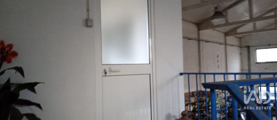 Shop / premises commercial in Asseiceira of 600 m²