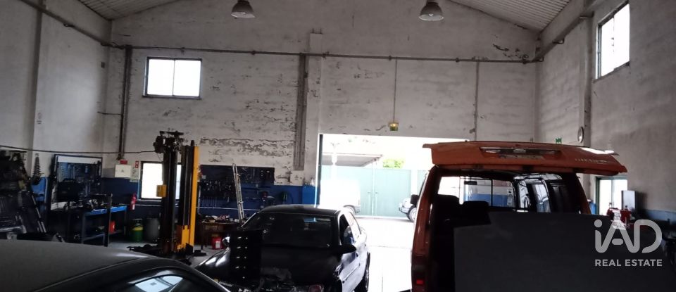 Shop / premises commercial in Asseiceira of 600 m²