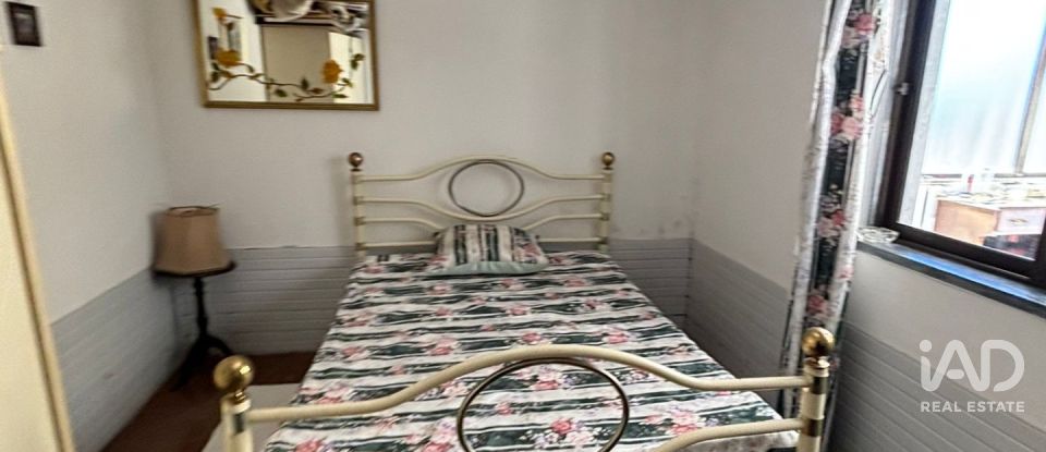 Moradia T5 em Fernão Ferro de 250 m²