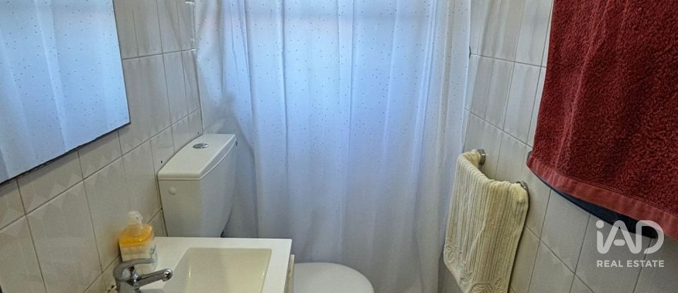 Moradia T5 em Fernão Ferro de 250 m²