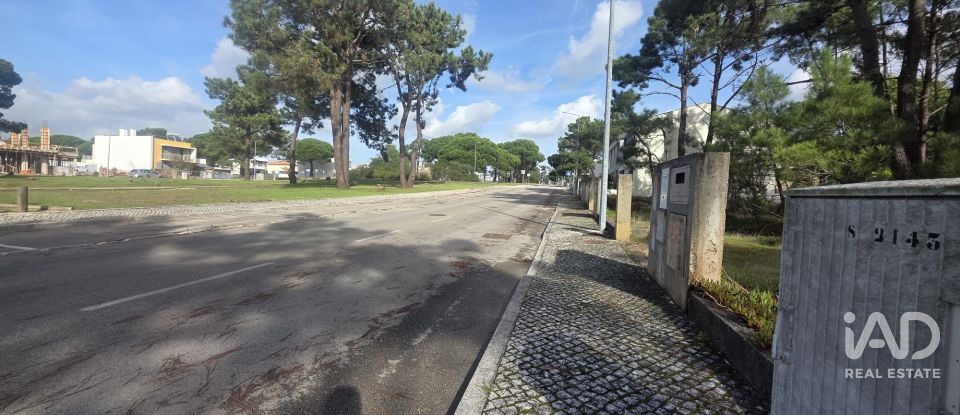 Terreno urbano em Sesimbra (Castelo) de 255 m²