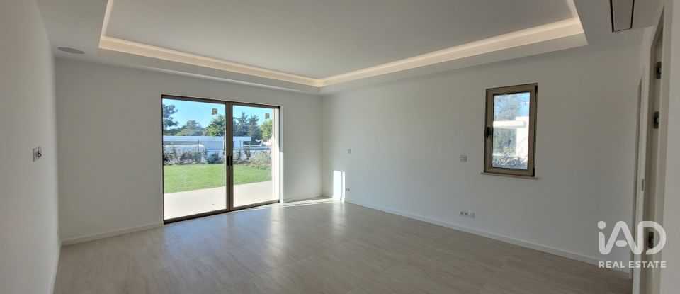 Gîte T5 à Quarteira de 409 m²