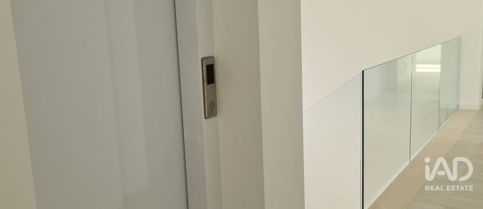 Gîte T5 à Quarteira de 409 m²