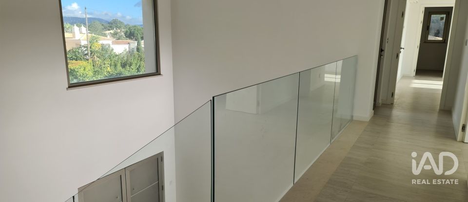 Gîte T5 à Quarteira de 409 m²