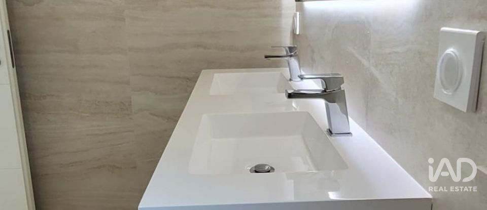 Gîte T5 à Quarteira de 409 m²