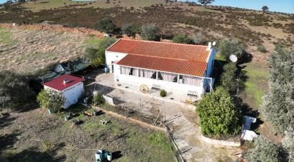 Maison T3 à Corte do Pinto de 151 m²